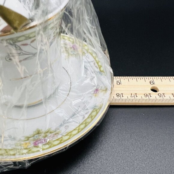 Elegant Espresso Cup & Saucer Gift Set With Gold Spoon Gift Set - Picture 10 of 10